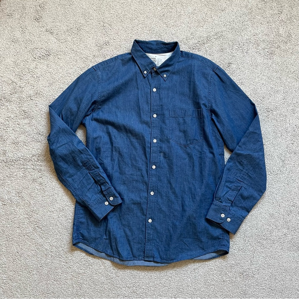 Muji Men’s casual long sleeve button down shirt - size M